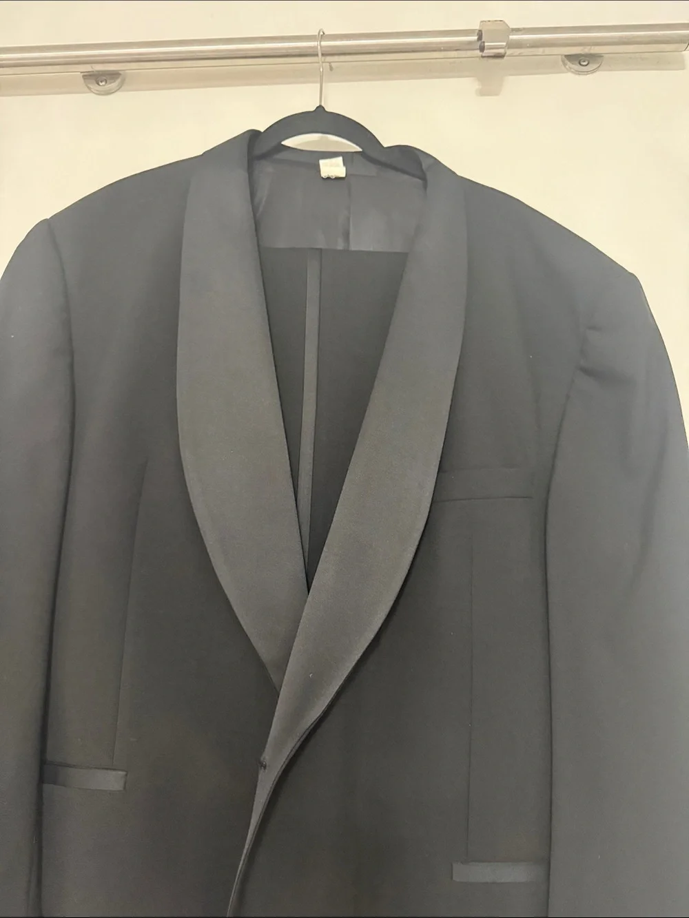 Black Shawl Collar Men's Blazer size 48R/ Pants size 42S